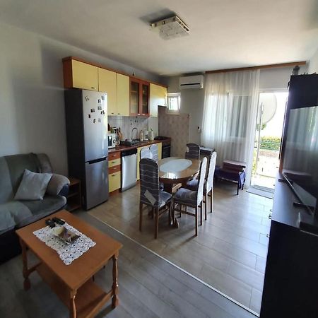 Apartment Miro Kaštela Екстериор снимка