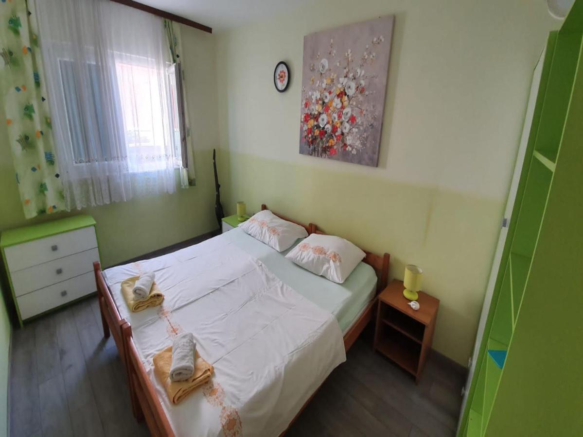 Apartment Miro Kaštela Екстериор снимка